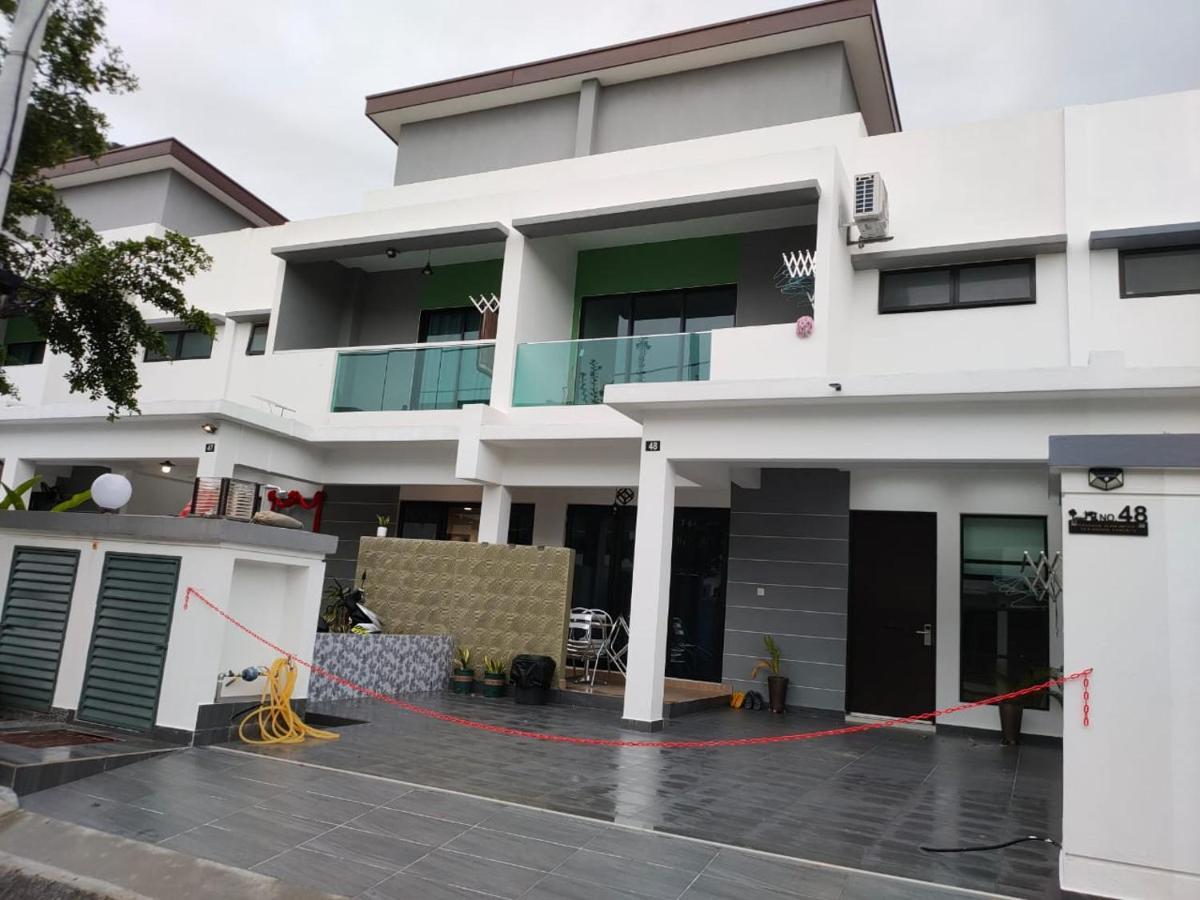 48 悠之处no . 48, Persiaran Alam Impian 3 Villa Riadah Alam Impian Pangkor, 32300 Pangkor , Perak. Pekan Pangkor Exteriör bild